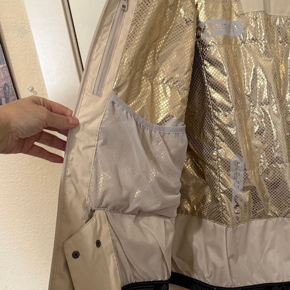 Columbia Beige Hooded Jacket with Faux Fur - Picture 9 of 16